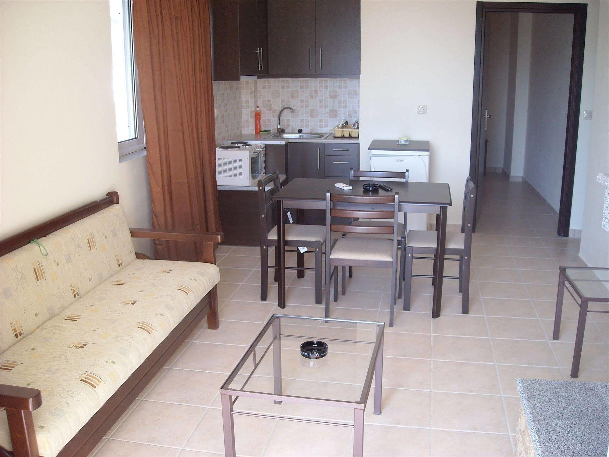 Lerna Rooms Míli Kültér fotó
